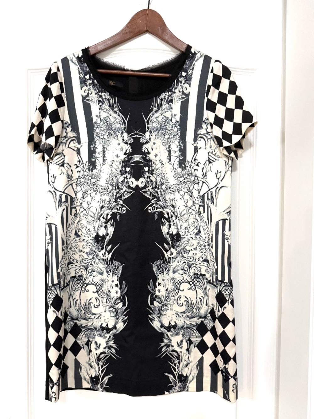 Elegant Prosper (EP) Silk-Blend Graphic Baroque Shift Dress Size M